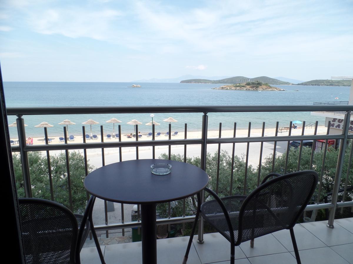 Plage Hotel Néa Péramos Εξωτερικό φωτογραφία