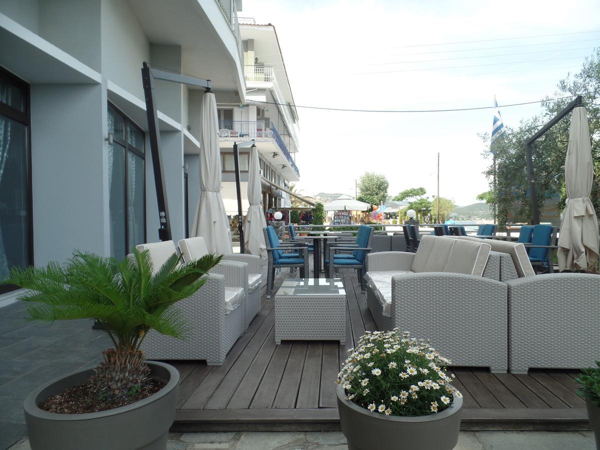 Plage Hotel Néa Péramos Εξωτερικό φωτογραφία