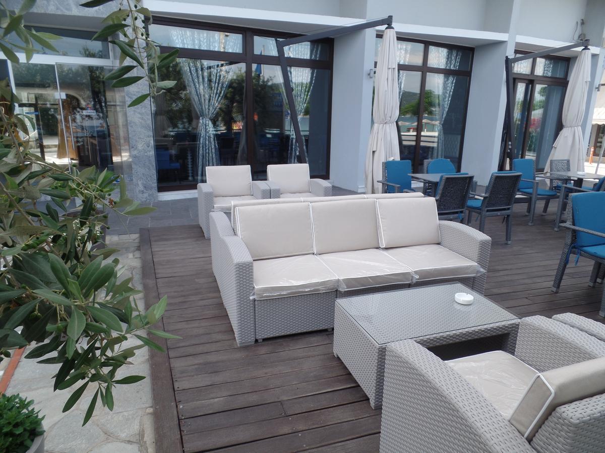 Plage Hotel Néa Péramos Εξωτερικό φωτογραφία
