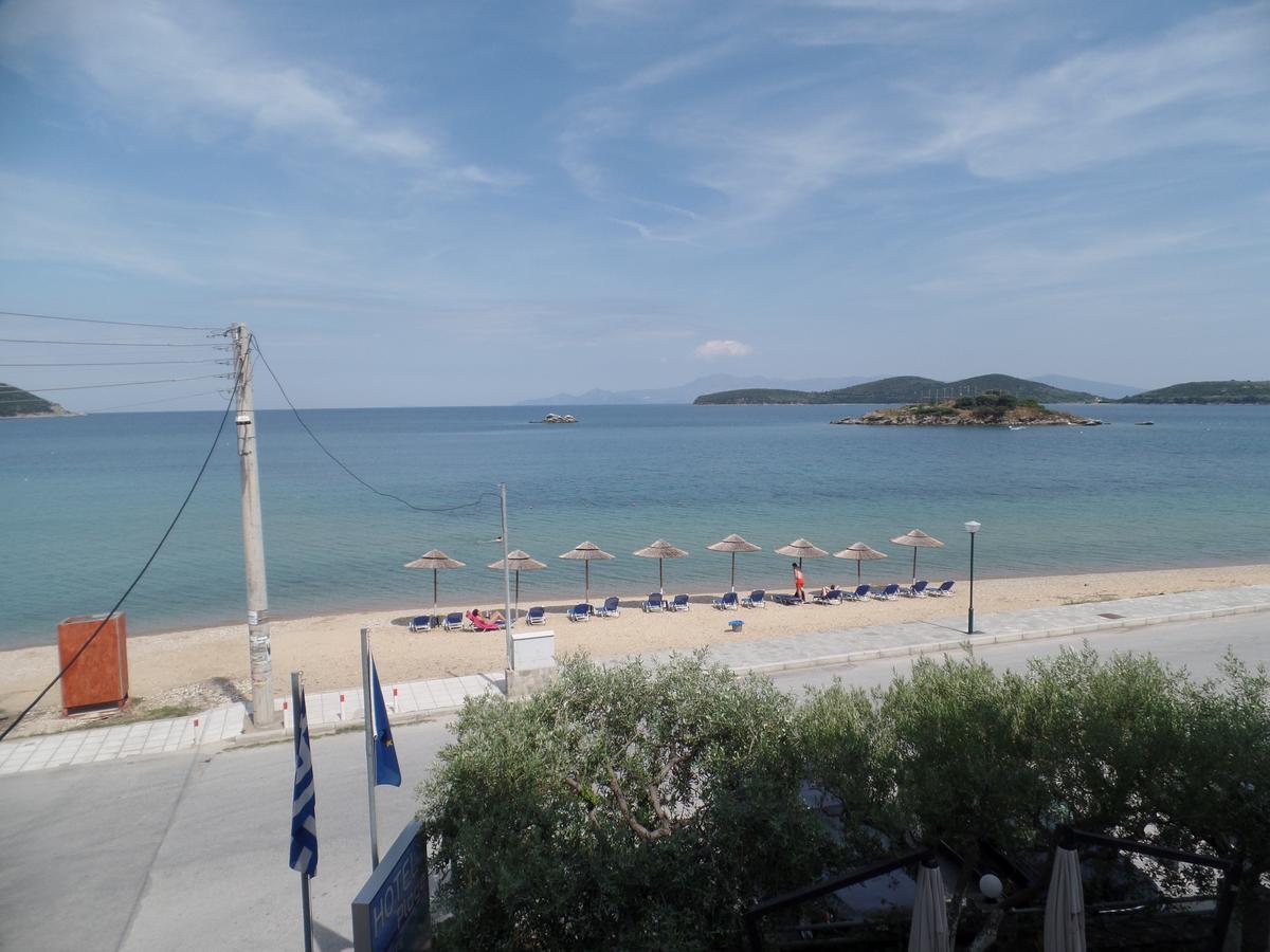 Plage Hotel Néa Péramos Εξωτερικό φωτογραφία
