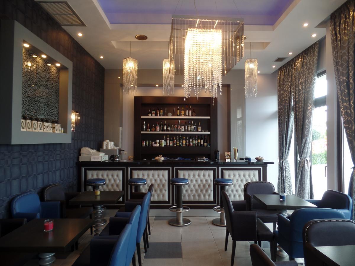 Plage Hotel Néa Péramos Εξωτερικό φωτογραφία