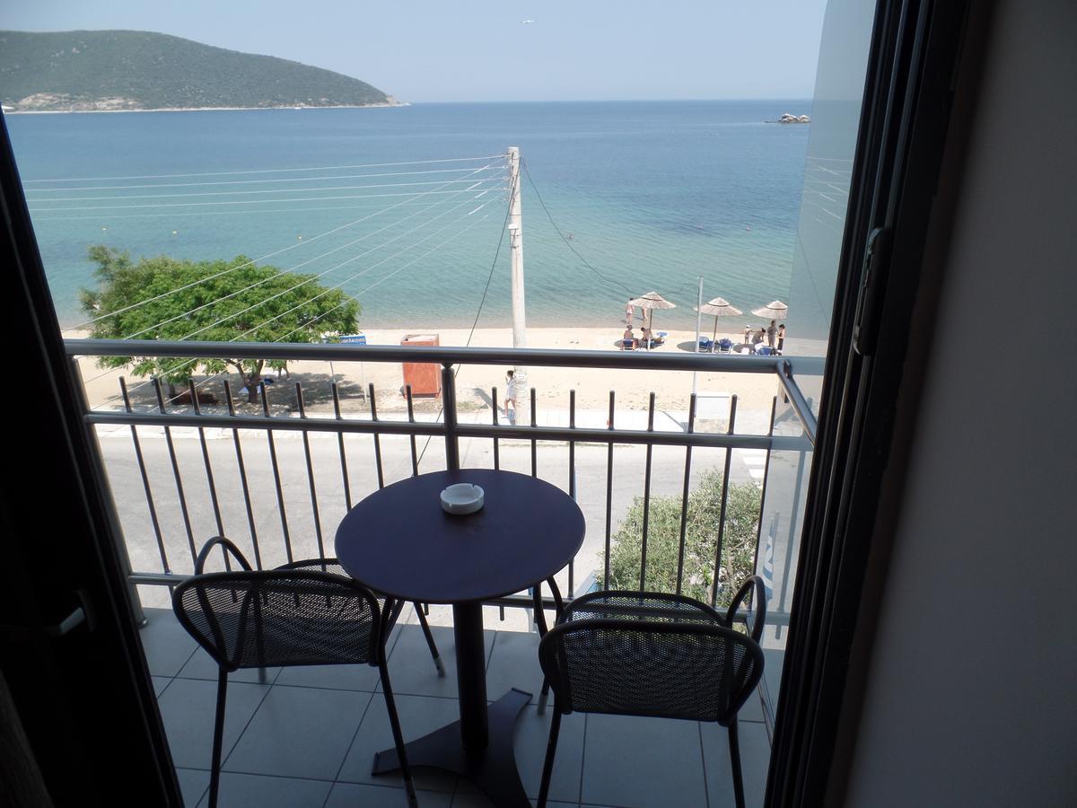 Plage Hotel Néa Péramos Εξωτερικό φωτογραφία