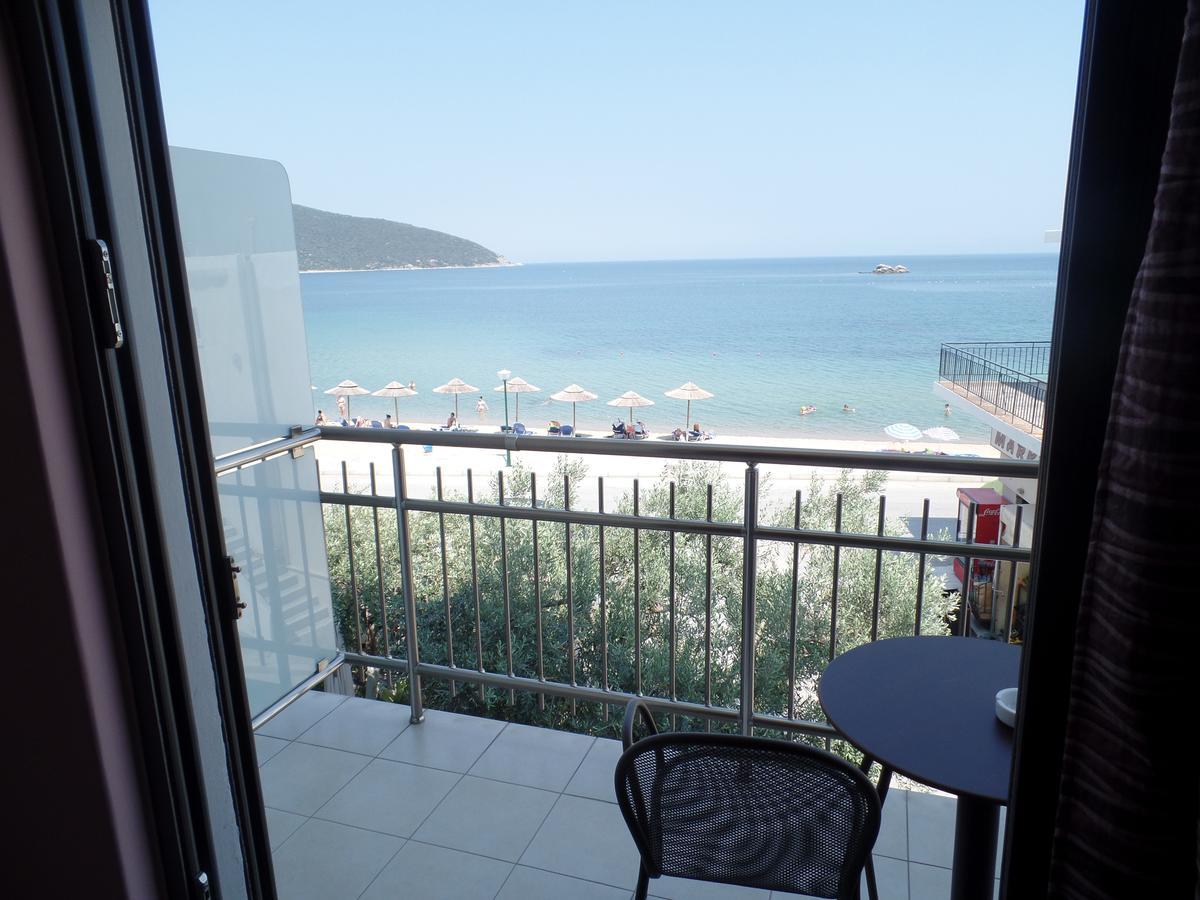 Plage Hotel Néa Péramos Εξωτερικό φωτογραφία